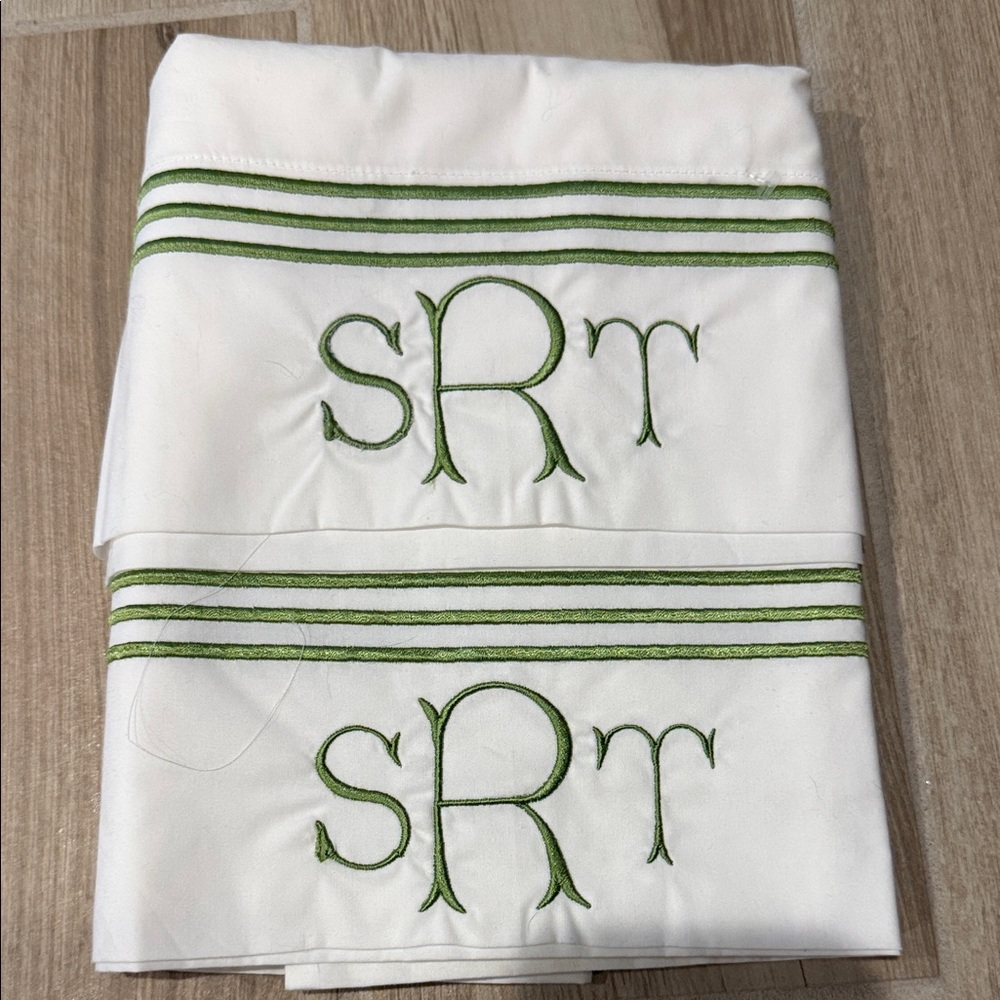 Pottery Barn White and Green Monogrammed Pillowcases new set of 2 standard size